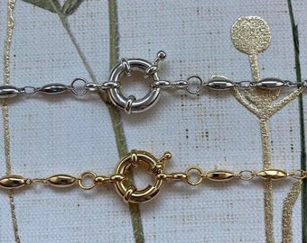 Gold round spring clasp necklace, chunky multi link necklace, carabiner necklace, statement clasp necklace, screw lock friend gift, layering