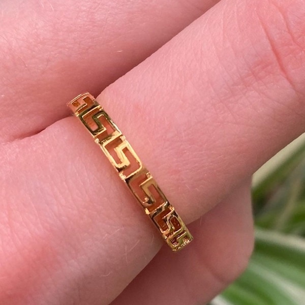 Aztec pattern ring, gold band ring, thin gold ring, minimalist dainty ring, stacking ring, plain ring, adjustable ring, goldring, gift