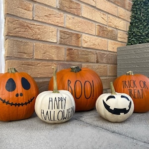 Sets Of 3/4 Black Assorted Font Or Face Halloween Pumpkin Window Door Halloween Sticker Labels