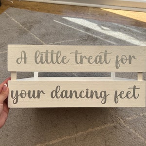 Diy Vinyls - A Little Treat For Your Dancing Feet - Flip Flop Box Sign, Wedding Sign, Personalised Wedding Sign - Vinyl Only
