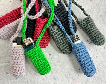 Crocheted lighter bag SVETA, small lighter holder for hanging around your neck, in different colors, made from rescued and pre-loved yarn, upcycling