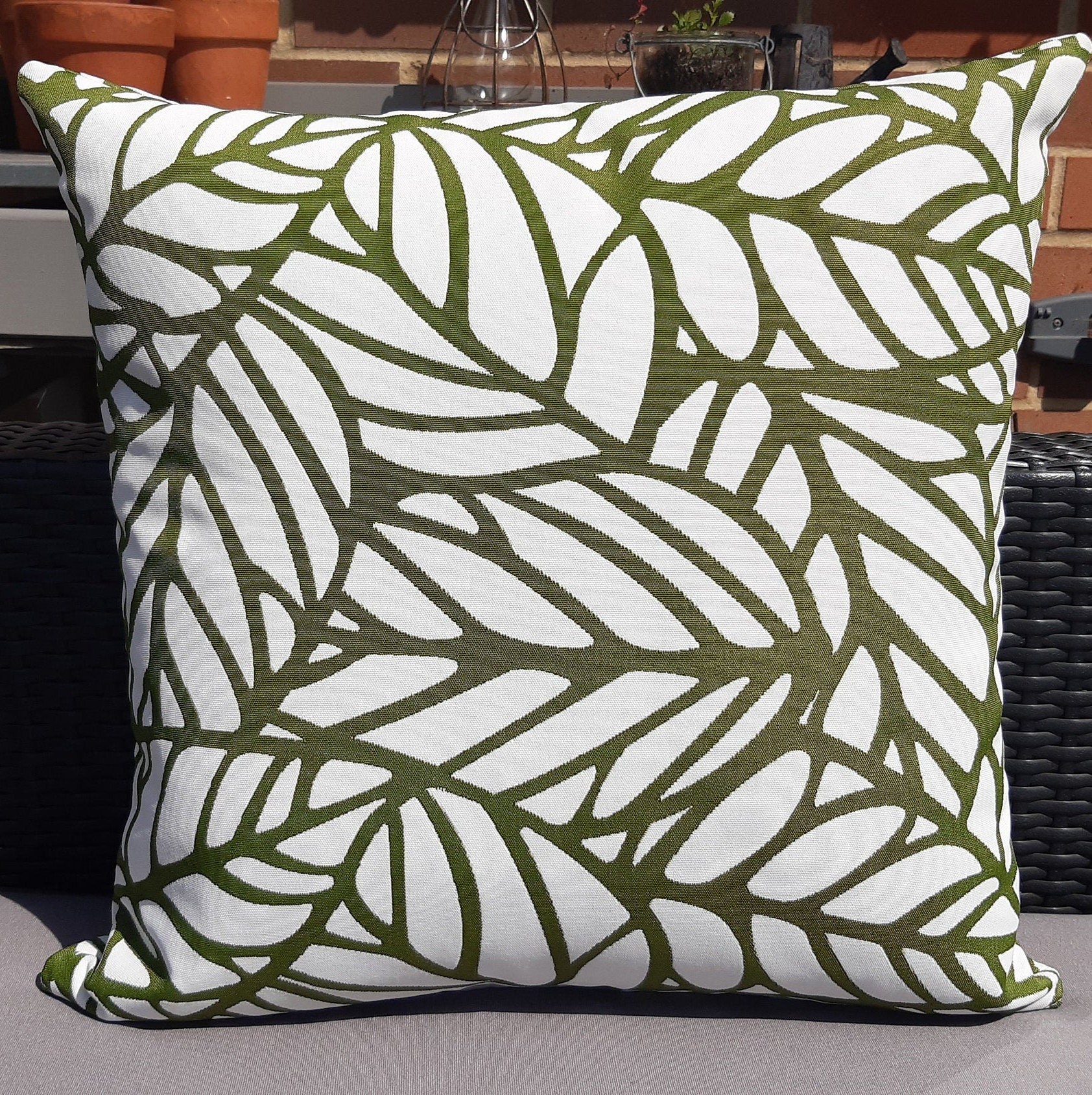 Premium Handmade Outdoor Garden Cushion green leaf weather Etsy.de
