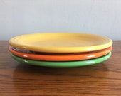 Fiestaware bread and butter plates, Medium Green, Original Yellow, Original Red, GENUINE fiesta, Fiesta Ironstone, Art Deco Style