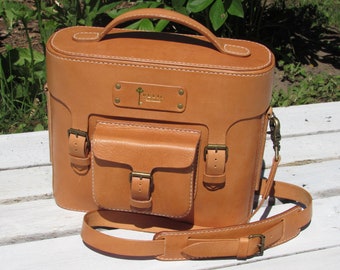 Leather Camera Bag, Photographer Bag, Rugged Camera Case, Camera Case, Camera Bag, Messenger Bag