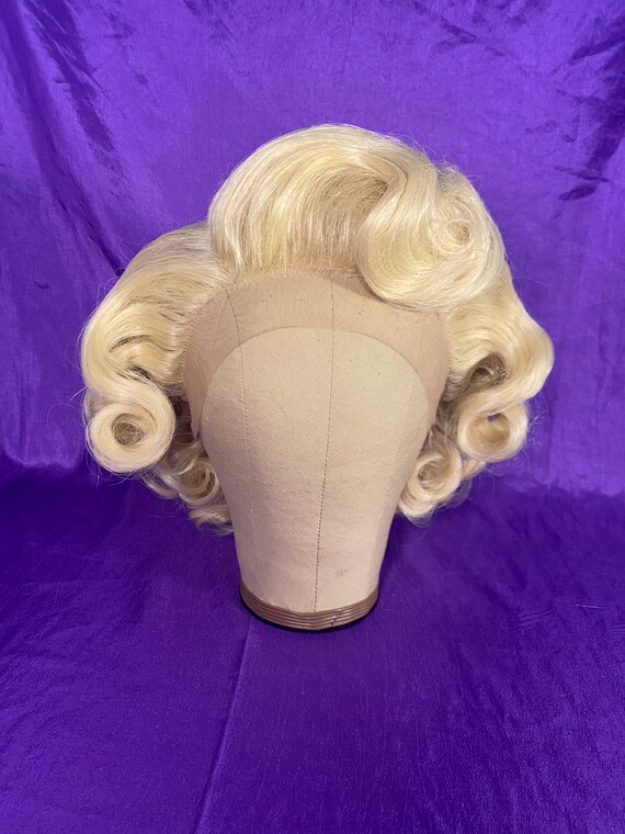 Marilyn Pinup Wig (Various Colors Available)