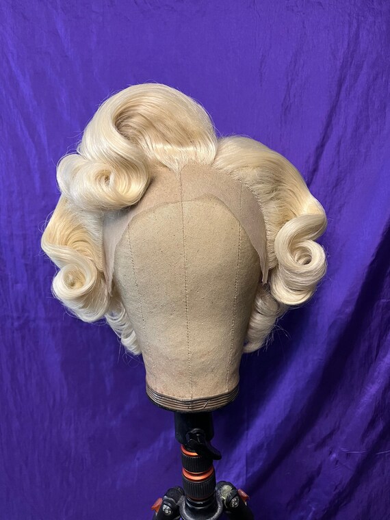Marilyn Cosplay Wig (Various Colors Available)