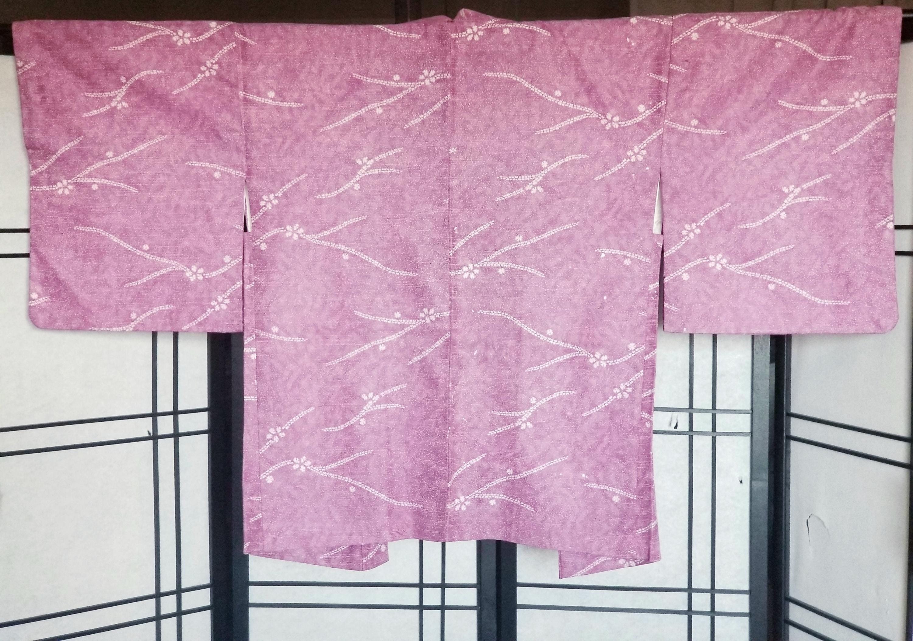 ヴィンテージの和袷羽織 – ピンクの絞り風花柄 – シルク裏地 - Etsy 日本