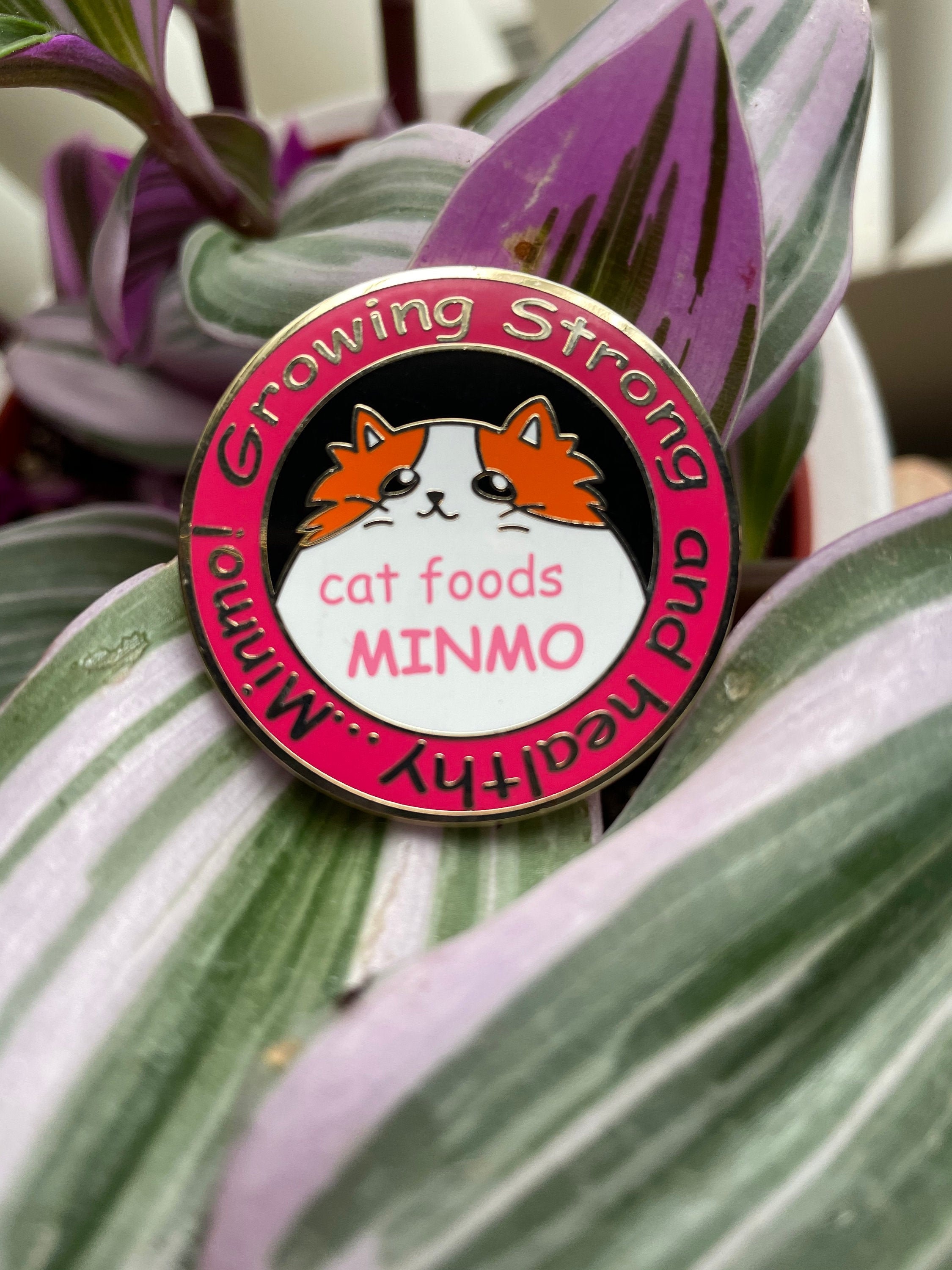 Minmo Enamel Pin