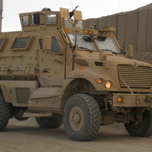 International Maxx Pro Vehicle Glossy Poster Picture Photo Print Banner Conversationprints