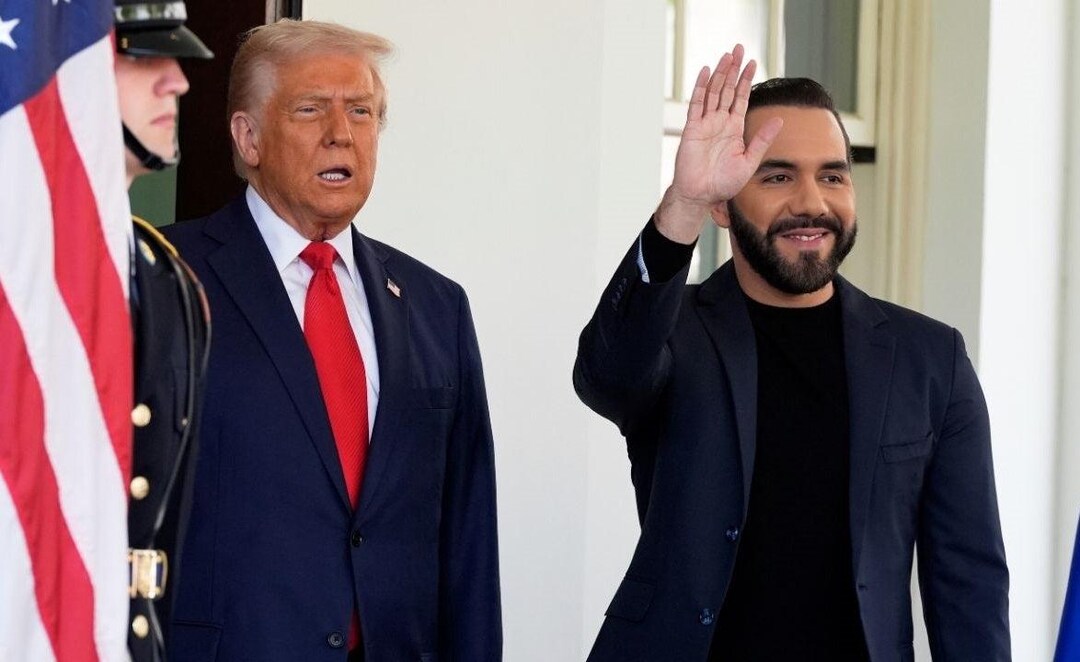 Nayib Bukele Donald Trump Wave Glossy Poster Picture Photo Print Banner ...