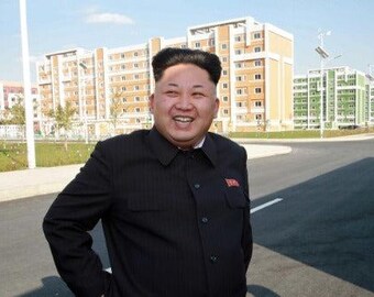 金正日と金日成の肖像画 アートプリント ポスター（フレームなし）北