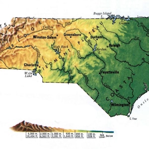Carte topographique de la Caroline du Nord pour poster sur papier glacé