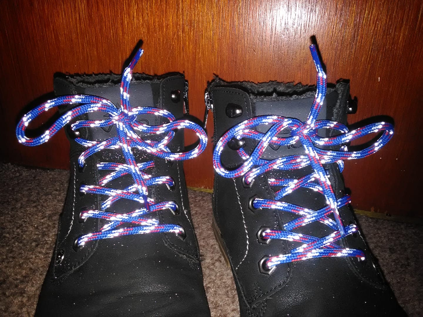 Cat hotsell boot laces