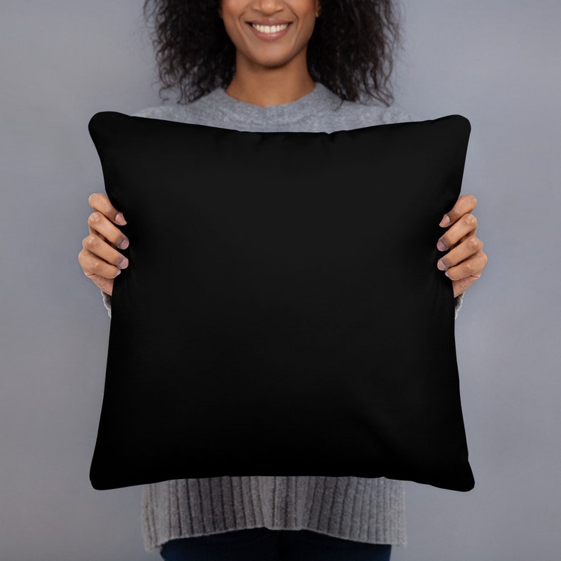 Three Angel/'s Throw Pillow...FREE Shipping...Stunning Just STUNNING!!! Made in the USA