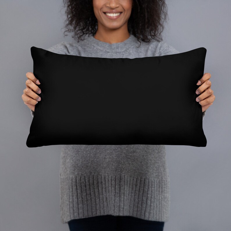 Three Angel/'s Throw Pillow...FREE Shipping...Stunning Just STUNNING!!! Made in the USA