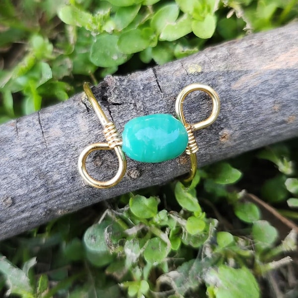 Gold wire wrapped Green glass bead ring