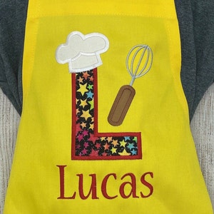 Personalized kids apron with pockets and glitter fabric initial and name, kids custom cooking or baking apron, optional chef hat