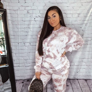 Cheap sweat suits online hotsell
