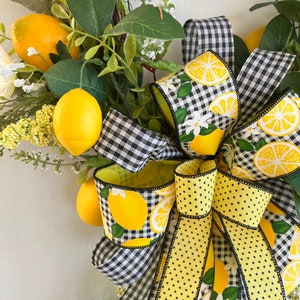 Summer Lemon Daisy Floral Grapevine Wreath, Lemon Everyday Wreath for front door, Farmhouse lemon decor, Summer Lemon Kitchen Decoration image 5