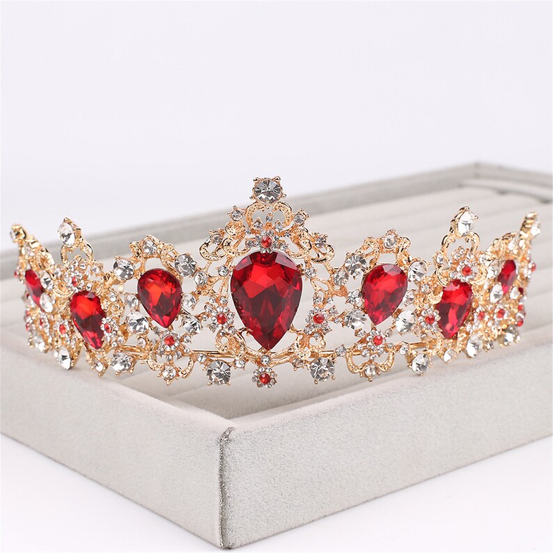 Vintage Ruby Tiarawedding Tiarabridal Tiaravintage Green Etsy