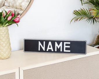 Custom Embossed Aluminum Nameplate: Personalized Metal Art