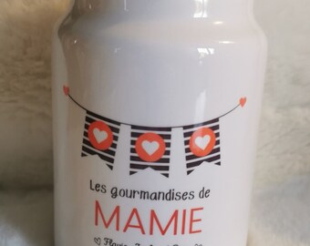 Personalized Cookie Jar for Grandmother's Day - A Sweet Gift Filled with Love - Customizable Cookie Jar