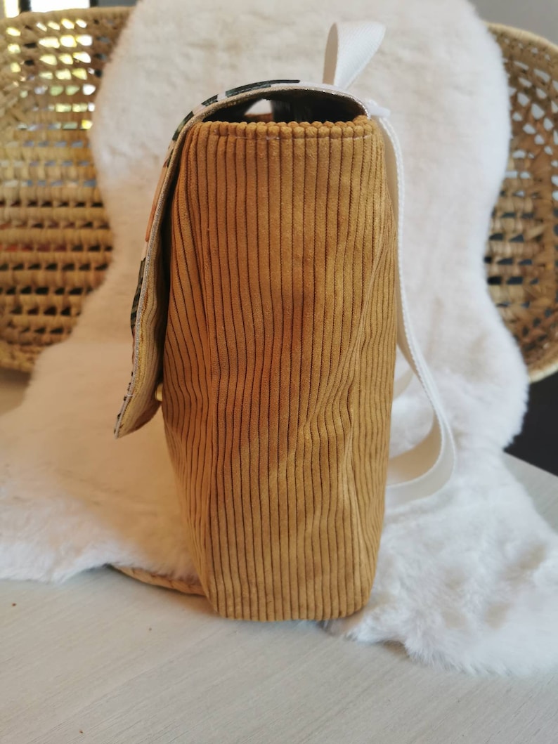 Cartable enfant personnalisé, sac a dos personnalisé maternelle ou crèche , grand sac image 2