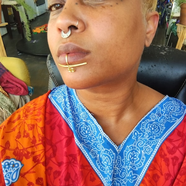 Ma'at Goddess Lip Cuff: Verstellbarer Clip-On-Kupferschmuck