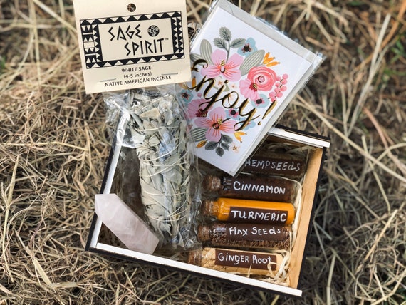 cute gift box for girlfriend