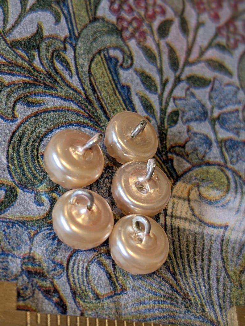 ヴィンテージ風パール加工プラスチックボタン5個セット – 溝付きメロン型、12mm、ミッドセンチュリークラフト用品 画像 2