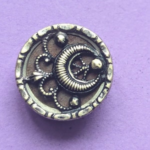 Button crescent moon and shooting stars . Small 1.1cm diameter.