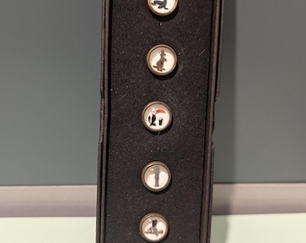 Guinness Novelty Character Buttons x 6.  c1950s. In original presentation Box.
