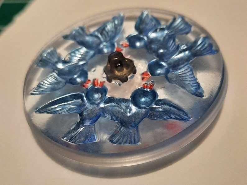 REVERSE INTAGLIO RELIEF 37 mm 3 Crystal Glass Buttons #B578 1-3/8" REVERSE INTAGLIO RELIEF 37 mm 3 Crystal Glass Buttons #B578 1-3/8"