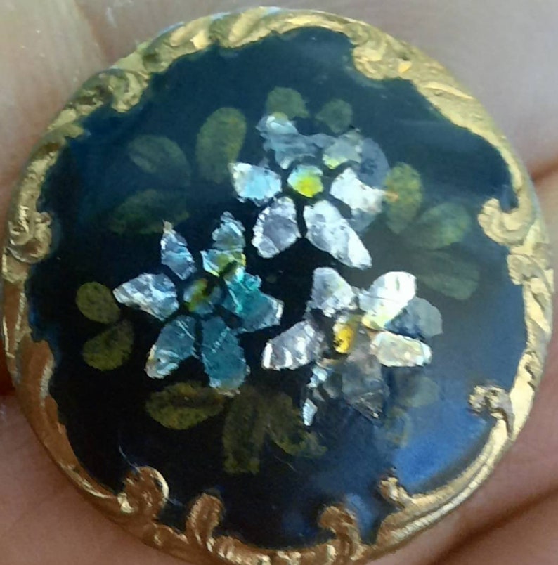 1 rare 19c champleve foil and gilt rococo button 22mm or 2.2cm diameter.
