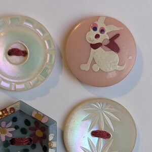 Selectie van knoppen op videokaart inclusief Brookes-knop. Diameter: 1,5 cm.