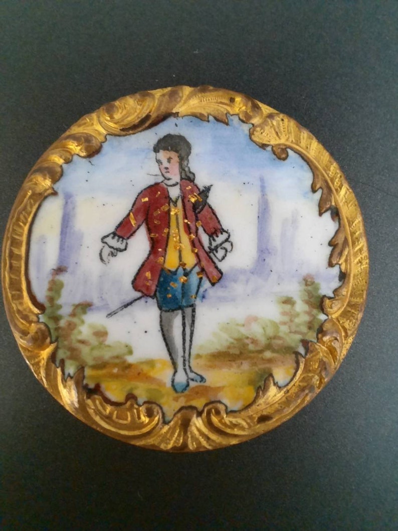 1.2 inch diameter. 1 rare 1800s substancial size full profile of gentleman emaux peints enamel foil rococo border button
