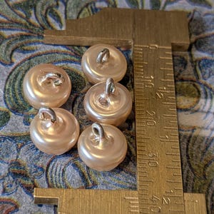 ヴィンテージ風パール加工プラスチックボタン5個セット – 溝付きメロン型、12mm、ミッドセンチュリークラフト用品 画像 6