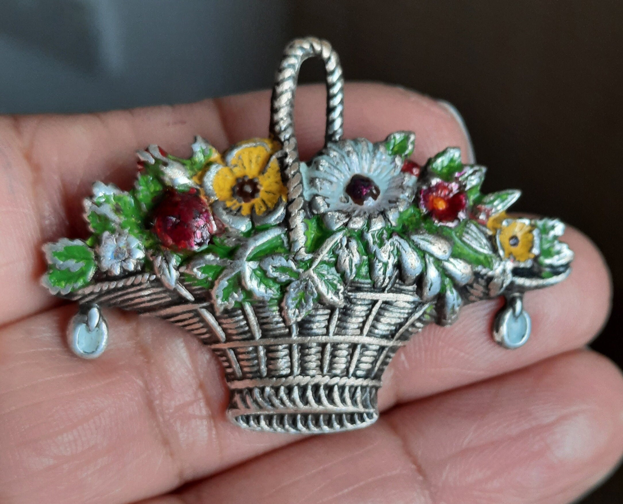 Enameled Miniature Ashtray (JAS) Enameled Miniature Ashtray (JAS)