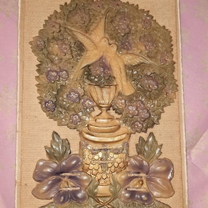 Prezent walentynkowy / Kartka walentynkowa w stylu secesyjnym z datą 14.2 1915 r. Wymiary: 14 cm x 8,5 cm.