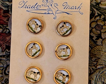 Novelty Dog buttons by Britain's Lyon Brand . 1.4cm diameter x 6.