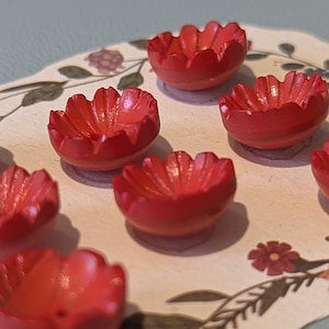 Conjunto de 8 botões vermelhos em formato de botão de ouro