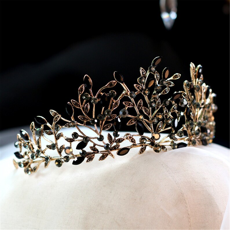Black Diamond Wedding Crown//Leaves Bridal Crown//Gothic