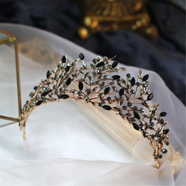 Black Diamond Wedding Crown//Leaves Bridal Crown//Gothic