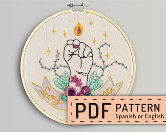 Feminist Hand embroidery PDF, power woman message, soy poderosa, embroidery pattern, hoop art DIY woman, spanish directions, hand floral