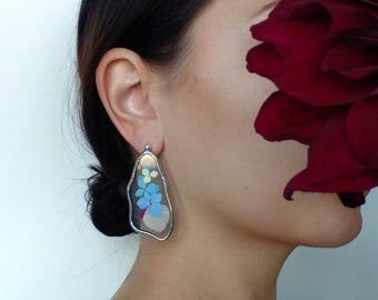 Elegant Stained Glass Statement Earrings Terrarium jewelry Flora Blue Hydrangea Hand made Classic Boho style Bride's earrings Pressed flower