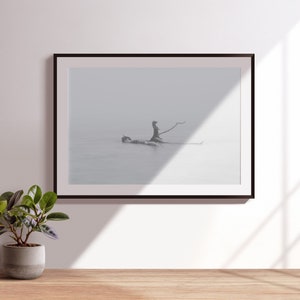 Schwarz Weiß Abstrakt Ozean Morgen Nebel Minimalistische Wand Kunst Seelandschaft Fine Art Wand Kunst Dekor für Wohnzimmer Poster Digitaler Download