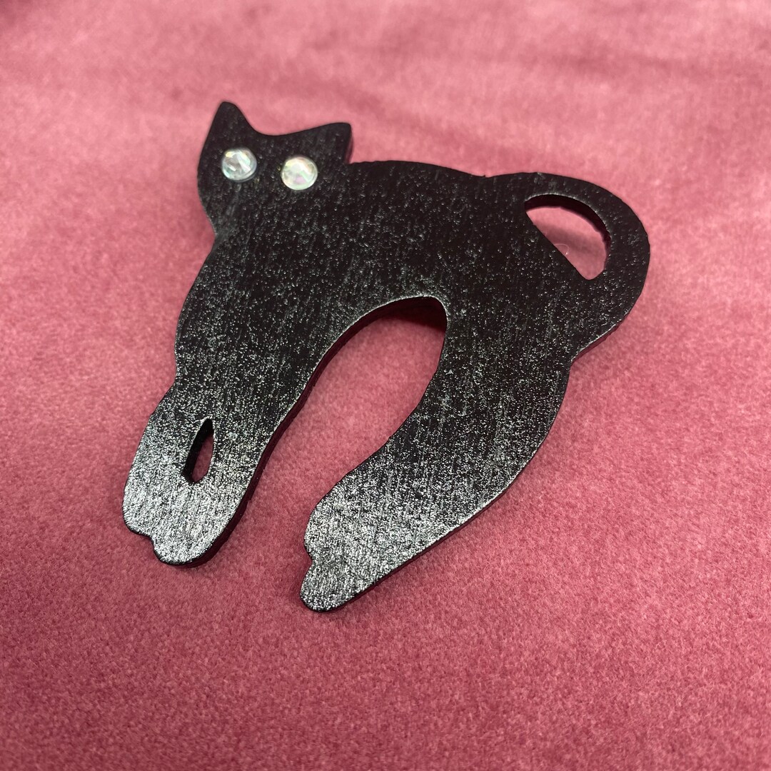 Rani Cat Badge - Etsy UK