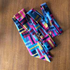Lavalliere cravat - parquet