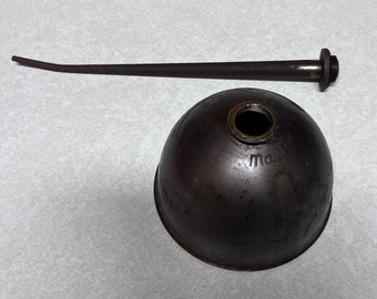 Vintage 1940's Master Oiler Steel Oil Can