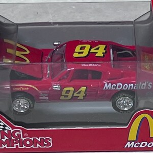 マクドナルド レーシングチーム トランスポーター マクドナルド、レーシング チャンピオン、レッド トラック、1:64